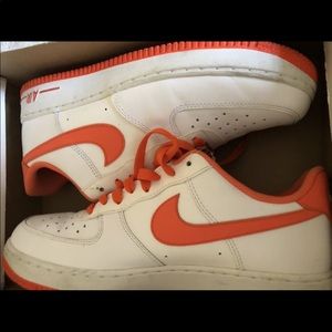 Nike Air forces one orange